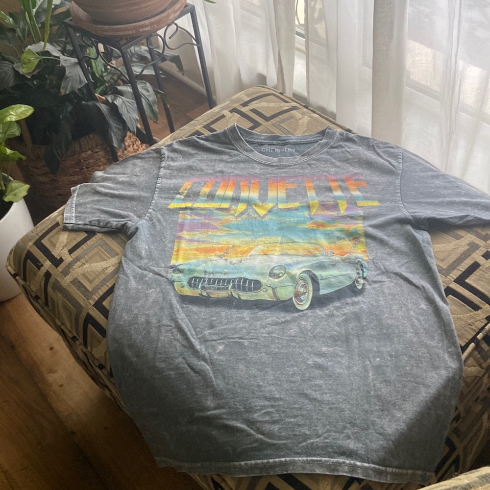 SIZE SMALL VINTAGE CORVETTE SHIRT